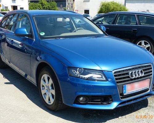 Audi A4 blau (1)